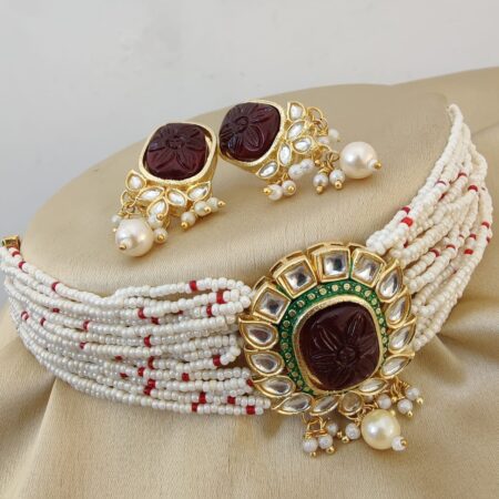 Beautifully Premium Quality Kundan Choker Neaklace With Beautiful Earings SR_9291