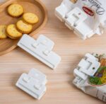 2PCS Potato Chip Clips Food Bag Clips Bag Sealing Clips Air Tight Seal Clamp for Keeping Food Fresh SR_15001