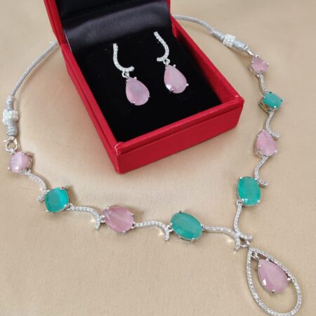 Pretty Beautifully Premium Quality Diamond Neaklace With Beautiful Earings 💃💃💃💃💃💃💃💃💃💃💃💃 SR_16009