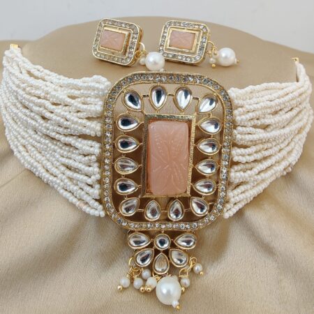 Pretty  Premium Quality Kundan Choker Neaklace With Beautiful Earings  💃💃💃💃💃💃💃💃💃💃💃💃 SR_18871