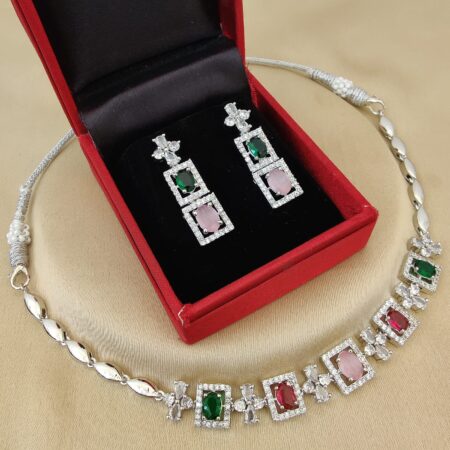 Pretty  Premium Quality Trending Chain Diamond Neaklace With Beautiful Earings 💃💃💃💃💃 SR_18961