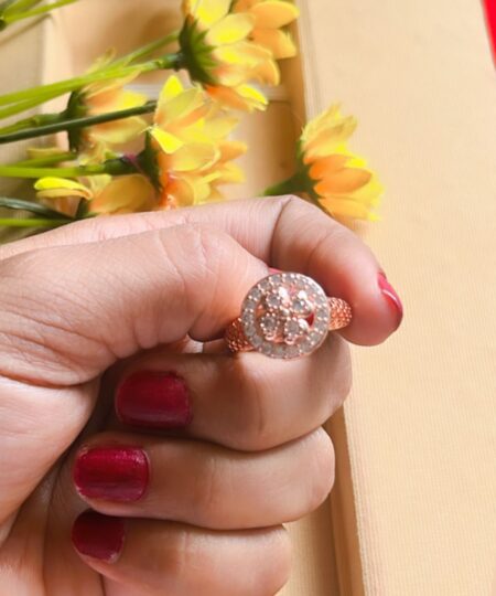 Beautiful Rotating Rose Gold Ring SR_19192