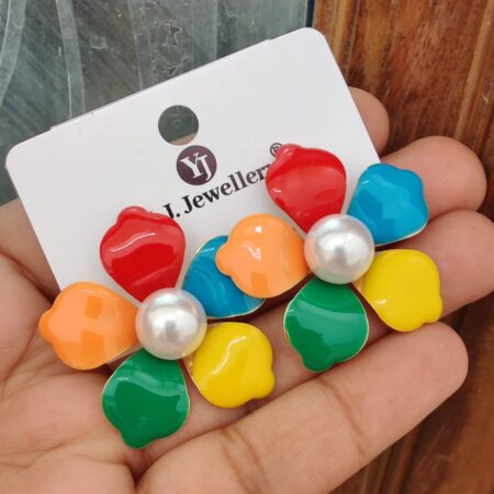 Pretty  Premium Quality Big Size Trending Pearl Tops Earings  💃💃💃💃💃💃💃💃💃💃💃💃 SR_19015