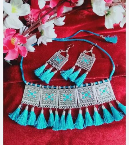 Sizzling Charming Women Necklaces & Chains SR_19437