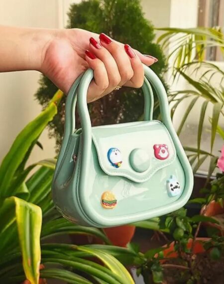 Little Girls Small Mini Crossbody Purses Toddler Handbag Mini Casual Messenger Shoulder Sling Bags for Kids (Random Colour) SR_56842
