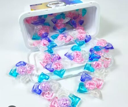 5-in-1 Laundry Detergent Pods, Multi-purpose Strong Cleaning, Free & Gentle Formula 10 PCS SR_78545